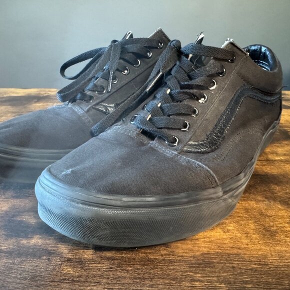 Vans Old Skool Low Top Sneakers - Men's Size 11 - Black/Black - Picture 1 of 8
